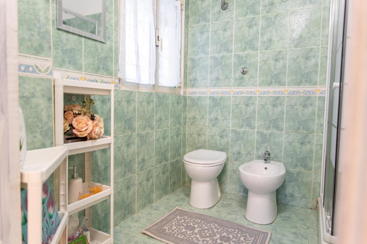 Suite Gli Ulivi Colonna Luaran gambar