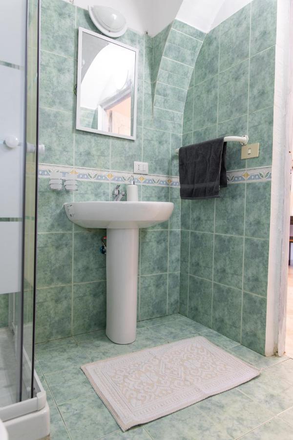 Suite Gli Ulivi Colonna Luaran gambar